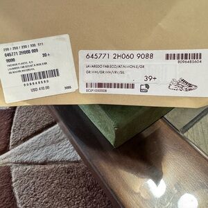 Gucci Women's Sneakers - Green and White